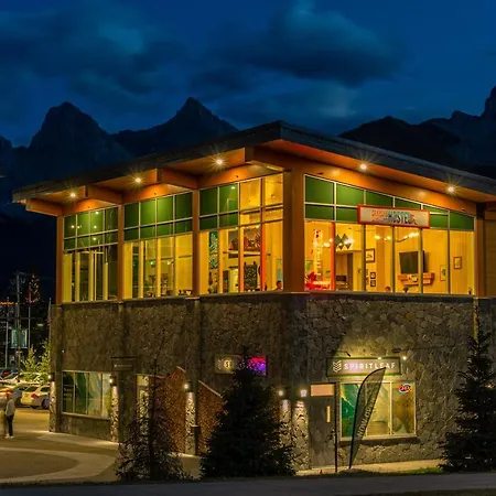 Canmore Downtown Hostel-3