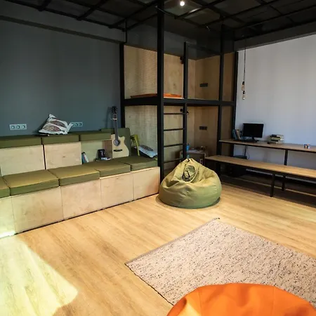 Kantar Hostel-2