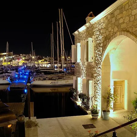 Cesme Marina Konukevi-3