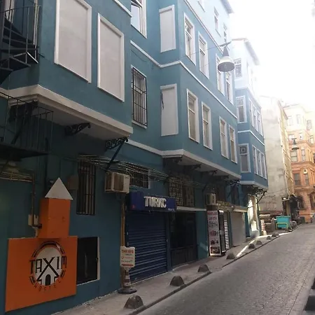 Taxım Hostel-3