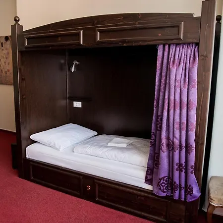 Vienna Boutique - Premium Hostel-2