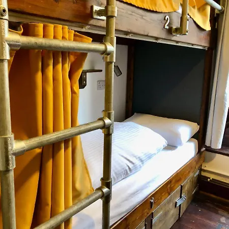 Cohort Hostel-3