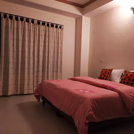 Shimla Gypsy - Home Stay-3
