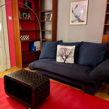Zen Hostel By Central Market-2