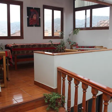 Hostal Turistico Illapa Cusco 119-3