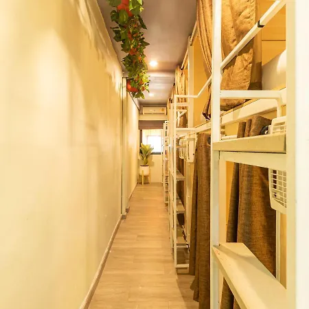Khao San Social Capsule Hostel-2