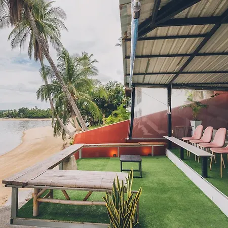 Chill Inn Lamai Hostel & Beach Cafe-2