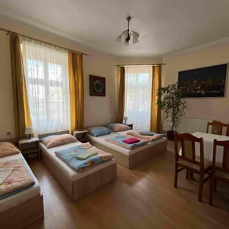 Green Hostel-3