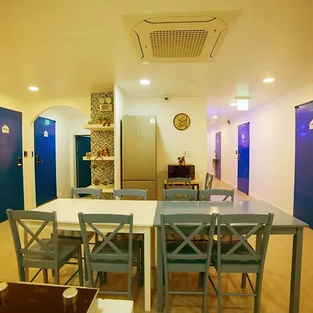 Stay In Blue-3