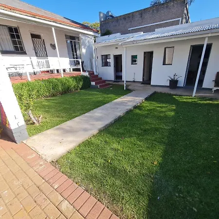 Melville House-2