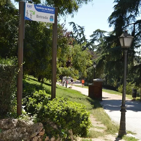 Debod Hostel-3