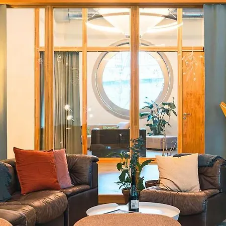 Silo Design & Boutique Hostel Basel-2