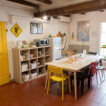 Hostel Il Nosadillo - Bologna-2