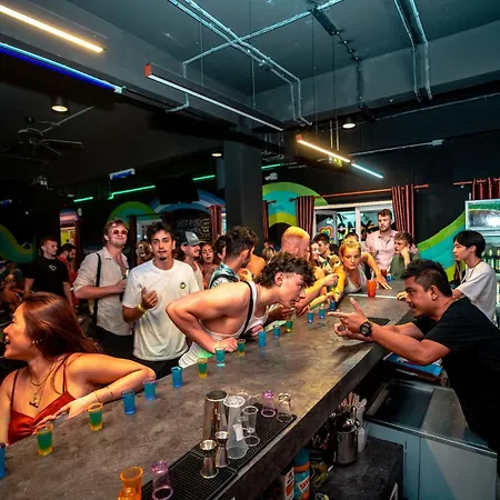 Mad Monkey Chiang Mai-3