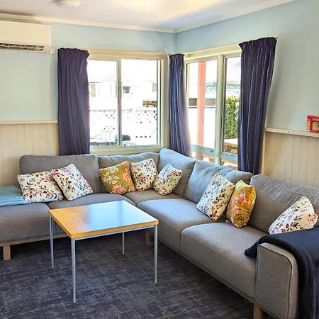 Adventure Wanaka Hostel-2