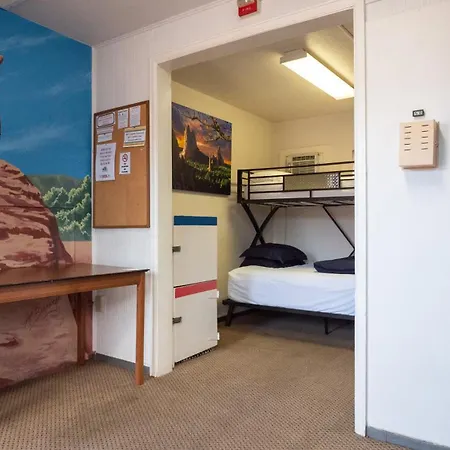 Rad Hostel-3