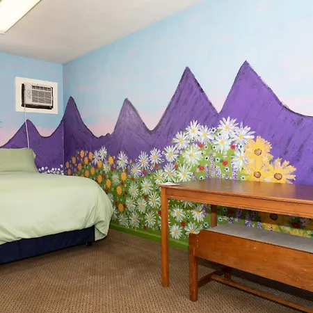 Rad Hostel-2