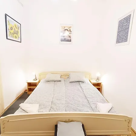 Bridgetown Hostel-3