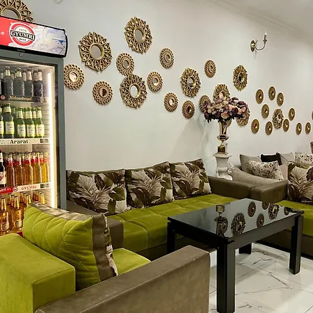 Family Hotel-2
