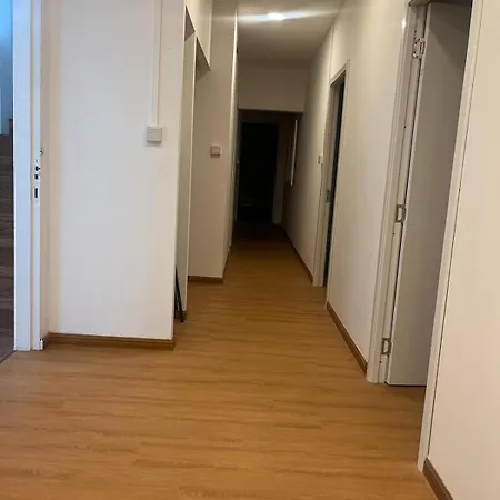 Duke Living-2