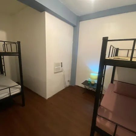 Lime Lite Manila Hostel-3