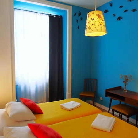 Living Lounge Hostel-3