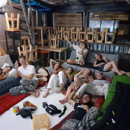 Dormsin Social-3