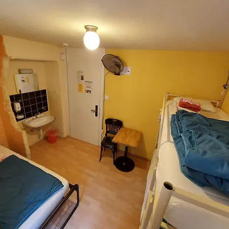Oldtown Hostel Otter-2