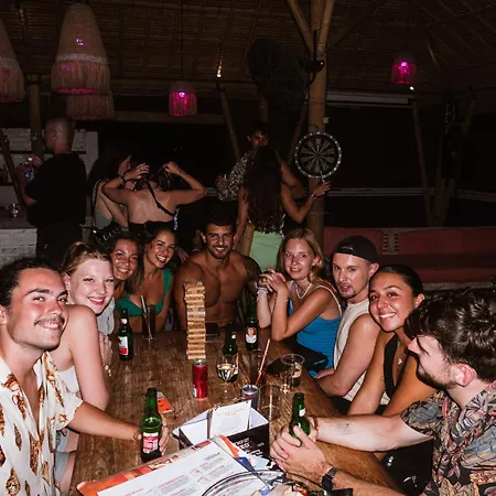 Clandestino Hostel Canggu-3