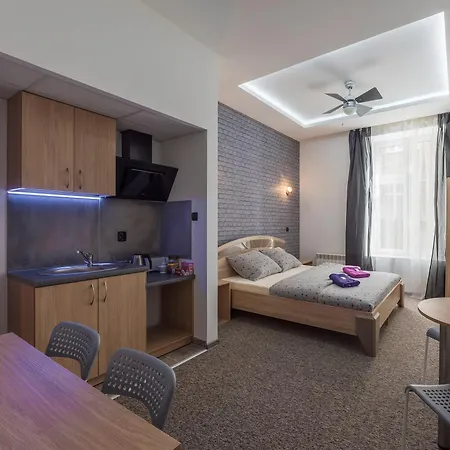 70S Hostel-2