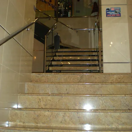 Hostal La Hispanidad-2