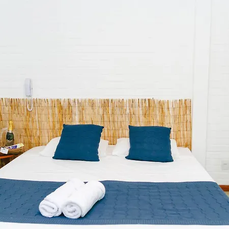 Palace Beach Hostel-2