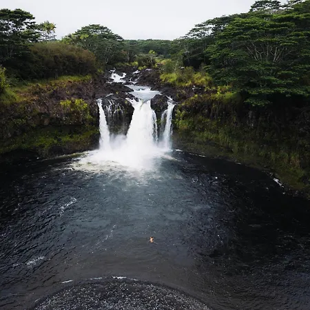 Howzit Hostels Hawaii-2