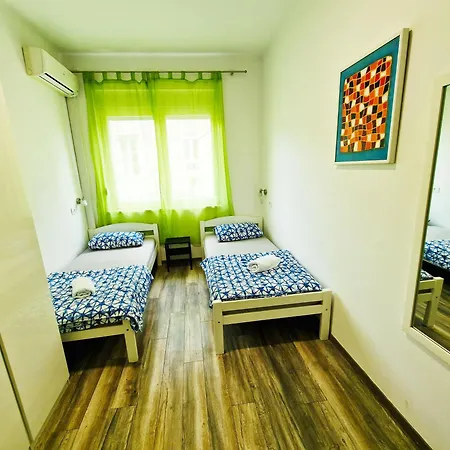 Croparadise Hostel-2