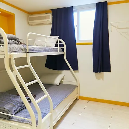 Travelers A Korea Hostel-3