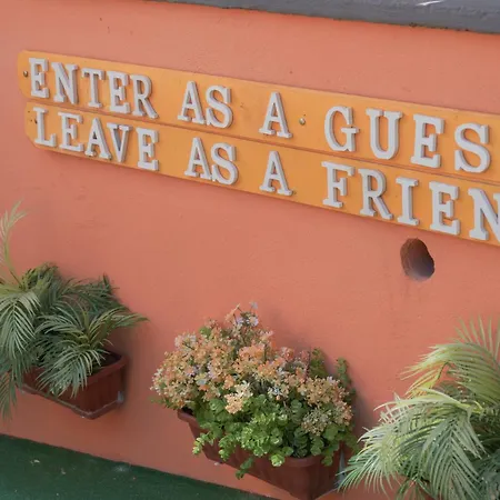 Naples Experience Hostel - Age Limit 18-28-3