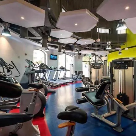 Urban Panda Hostel Sadaf Jbr-2