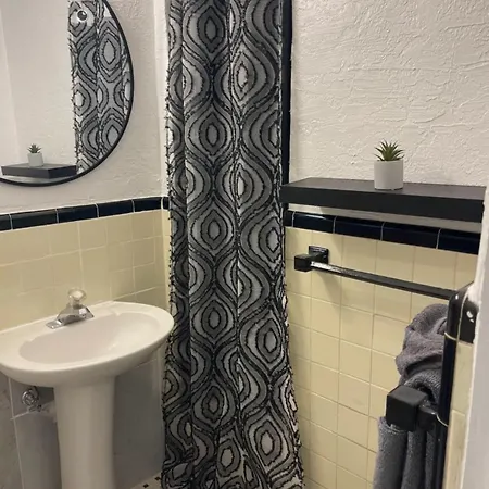 Coastal Chalet Suites-3