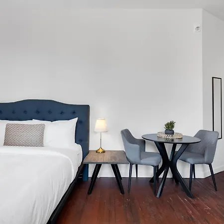 The Little Prince Rooms-Old Montreal-3