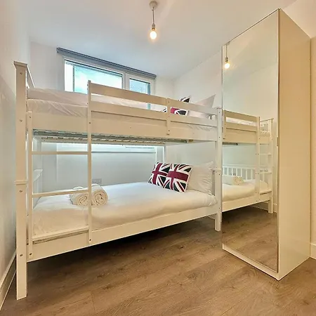 264 Pentonville Road-2