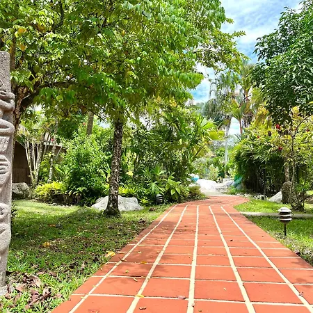 El Clan Hostel-2