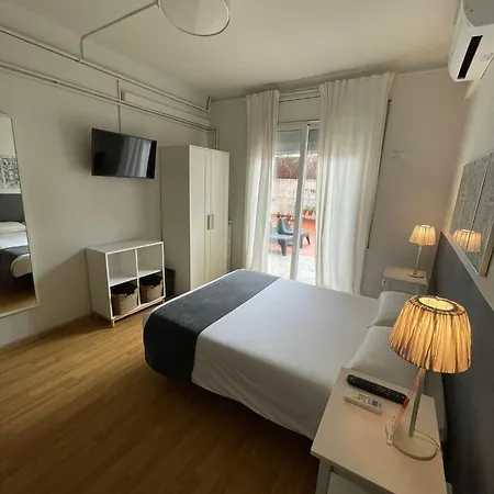 Hostal El Ninot-2