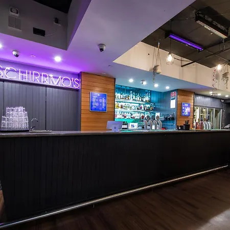 Yha Sydney Central-2