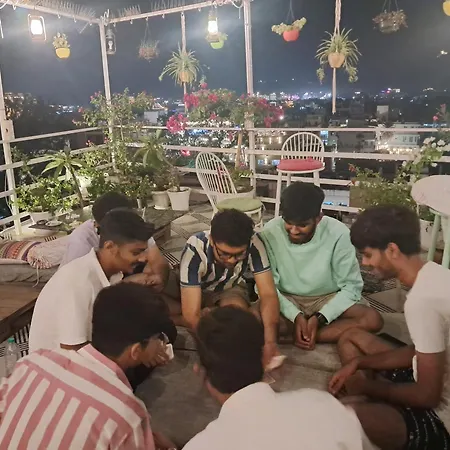 Raahi Backpacker'S Hostel- Lake View-2