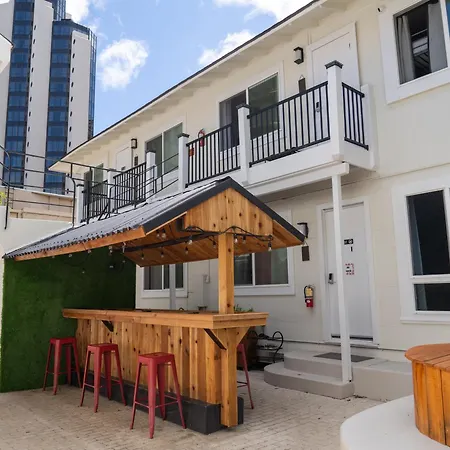 Aloh Seaside Women'S Hostel-3