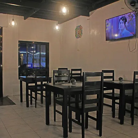 Jodie'S Place Hostel-2