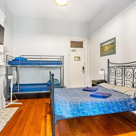 Newtown Backpackers-3