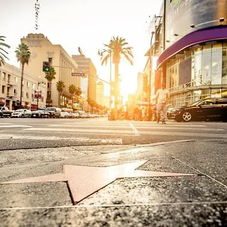 Hollywood For The Soul-3
