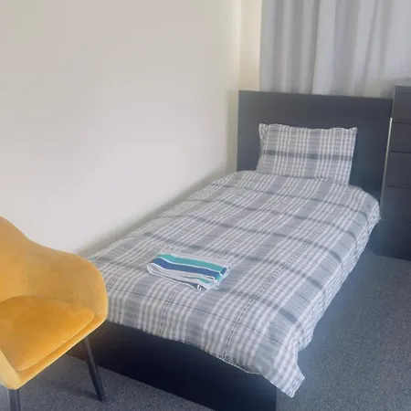 Budget Rooms-3