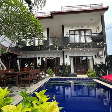 Ulustar- Uluwatu-3